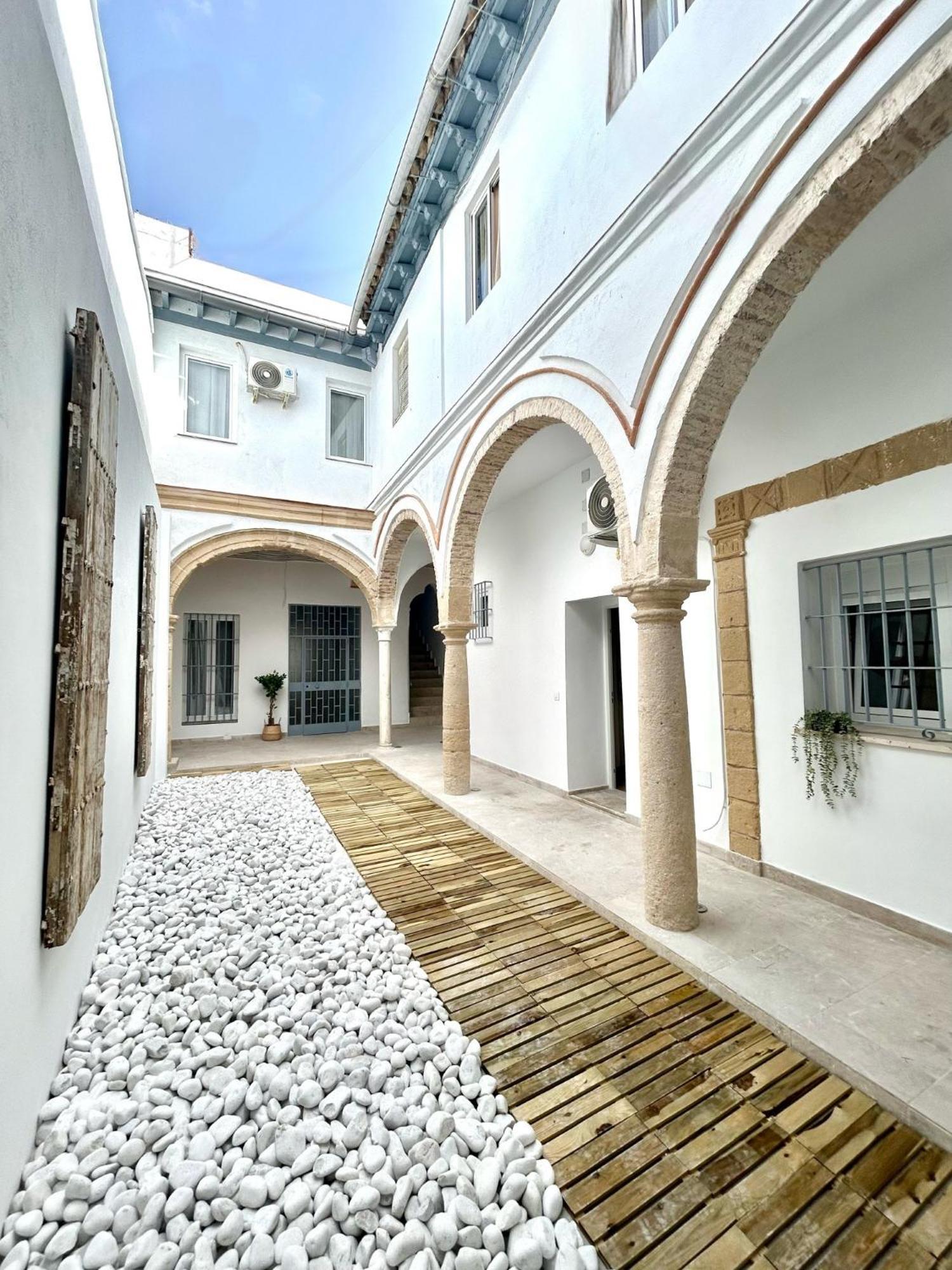 Gatu Casa Solera, Un Lugar Unico, "Preferente Para Mayores De 25 Anos Y Familias " El Puerto de Santa María Esterno foto