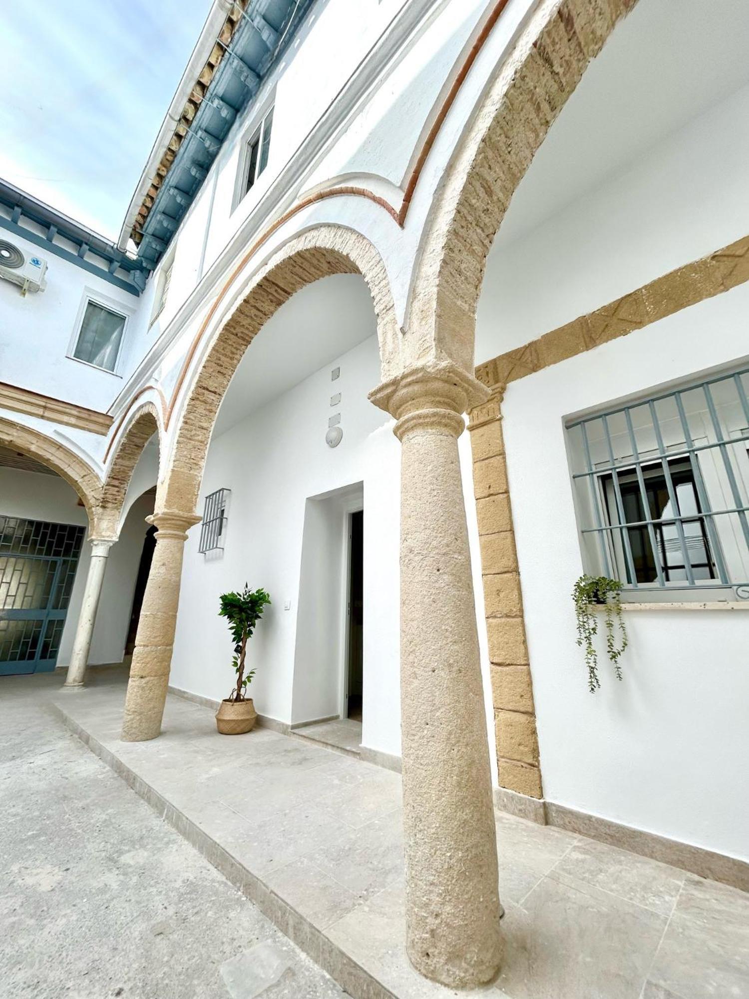 Gatu Casa Solera, Un Lugar Unico, "Preferente Para Mayores De 25 Anos Y Familias " El Puerto de Santa María Esterno foto